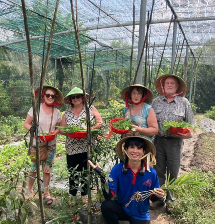 exploring  organic farm , exploring  vietnamese cuisines  with  Lovely Grpoup from Australia