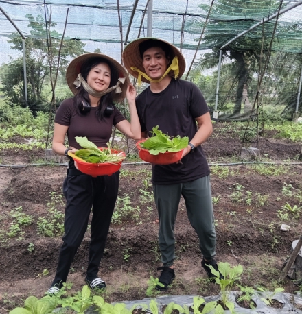 exploring  organic farm , exploring  vietnamese cuisines  with  cu chi tunnels from Lovely couple from Hongkong