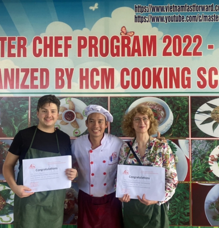 full day cooking class with cu chi tunnels from mum and son from French 