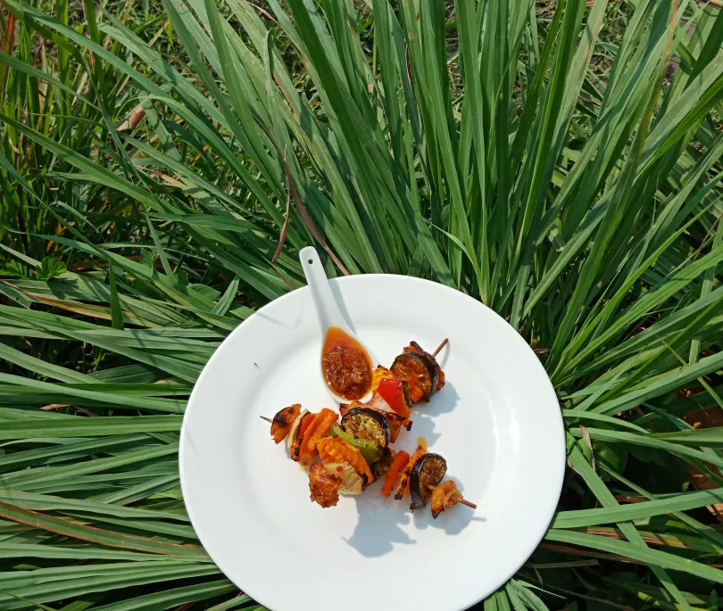 BBQ Fake Meat ,vegetables skewer with sate sauce