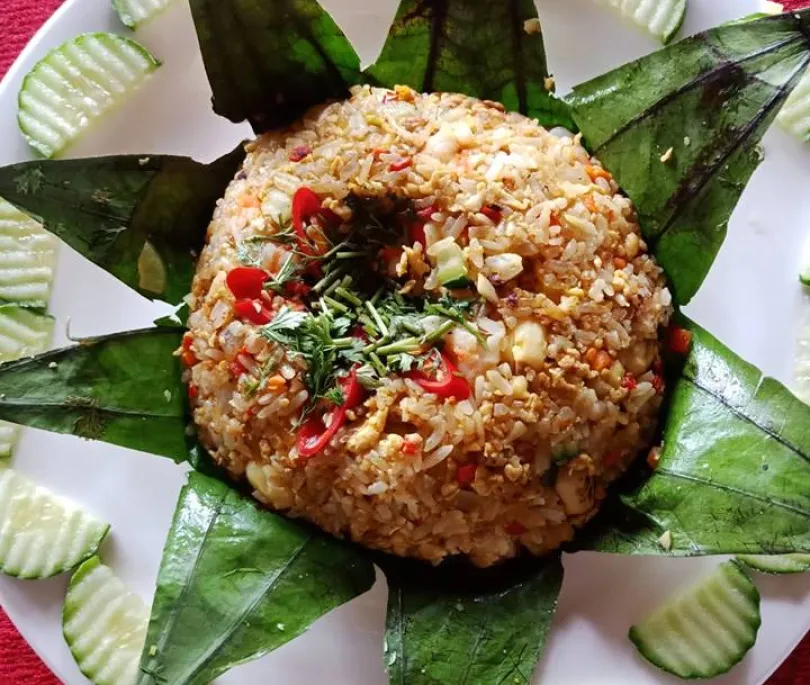 Lotus Fried Rice with prawn  wrap with Lotus Leaves