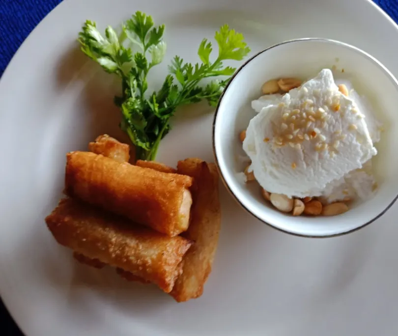 Jack fruit spring roll with coconut cream