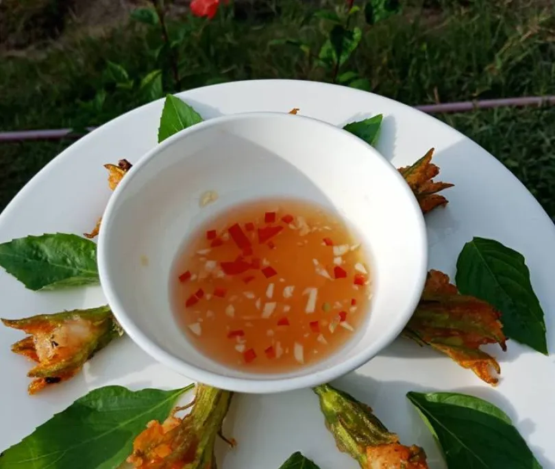 Pumpkin Flower stuffed with Tofu