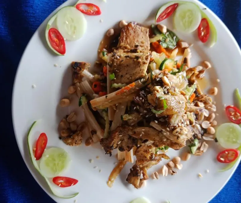 Vietnamese Vegan  Kissing Salad