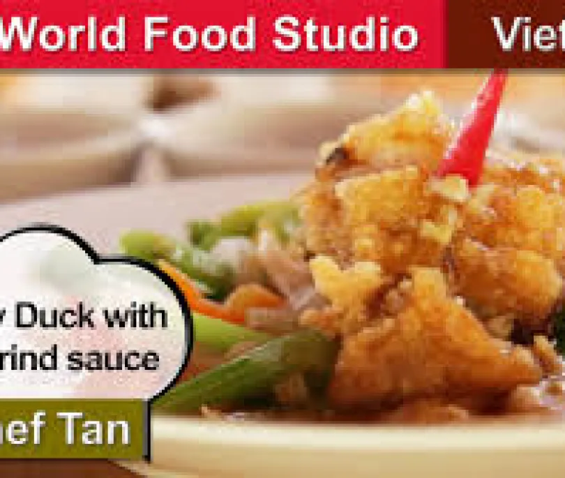 Crispy Duck with Tamarind Sauce