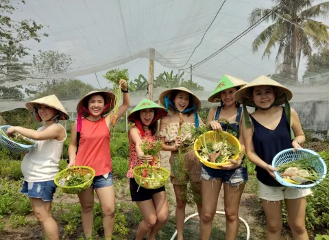Over 20 Years of Culinary and Travel Experience in Vietnam with Chef Tan