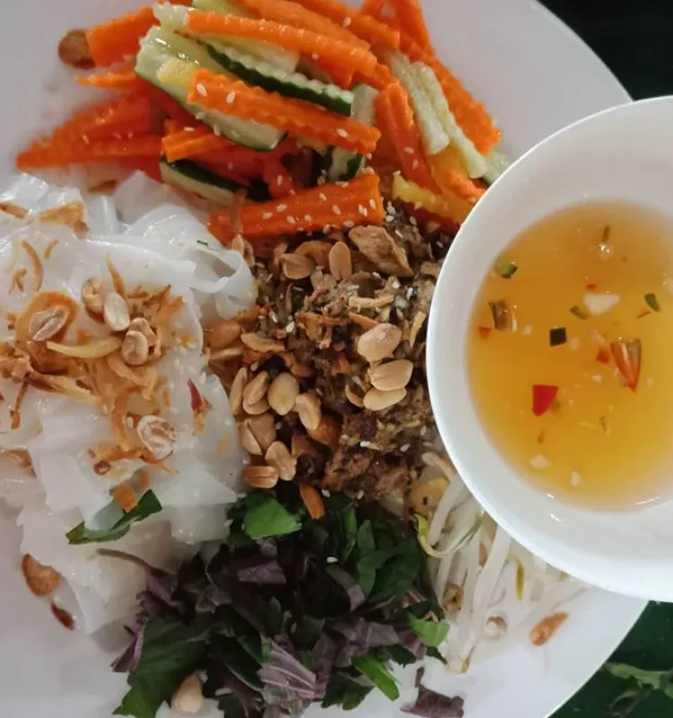 Wet Noodle with BBQ Pork serve with sweet and sour sauce banh uot thit Nuong