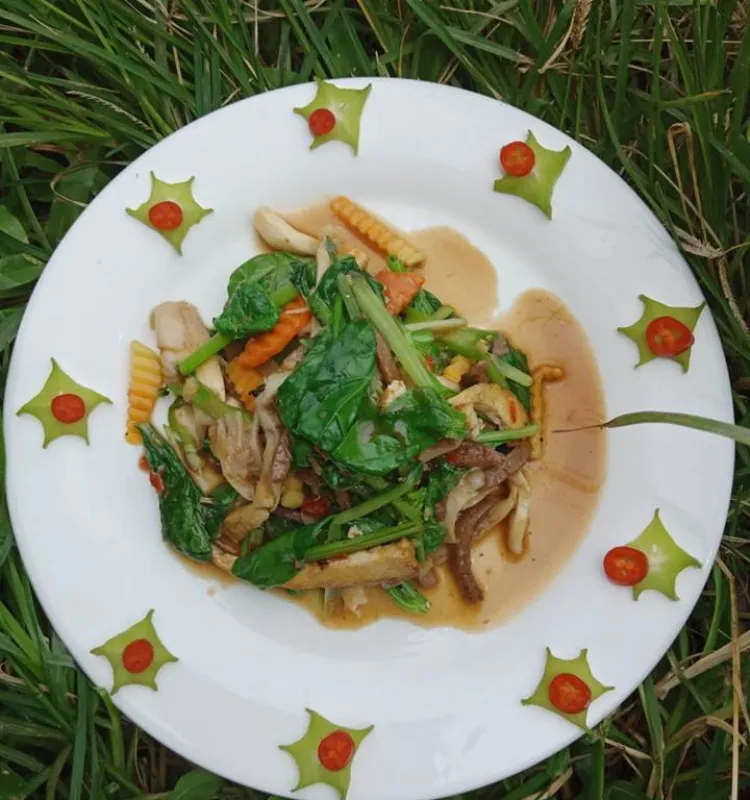 Stir fry Vegetables with Ginger ,Lemongrass sauce