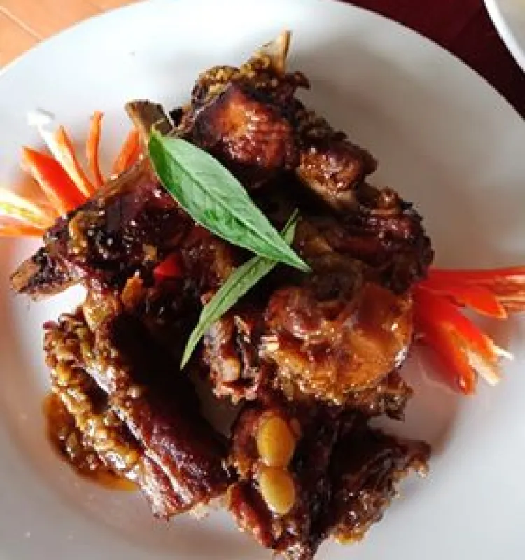 Pork Spare Rib with Sweet and Sour Sauce