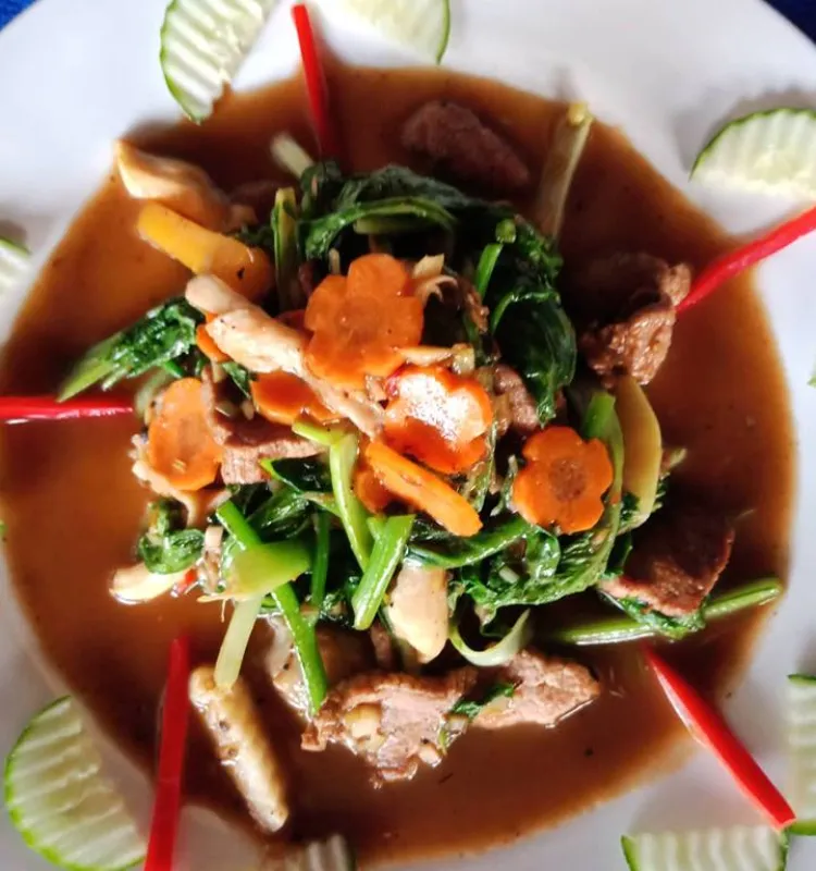 Stir fry Prawn with Basil Sauce
